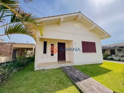 Casa com 3 quartos em Centro
