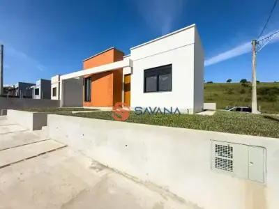 Casa com 2 quartos em Santa Terezinha