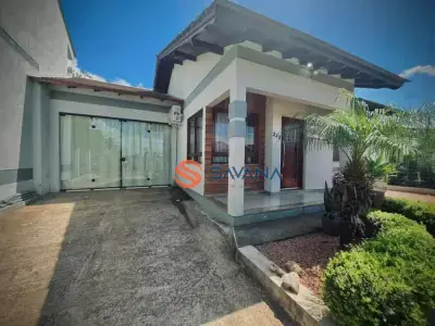 Casa com 2 quartos em Menino Deus