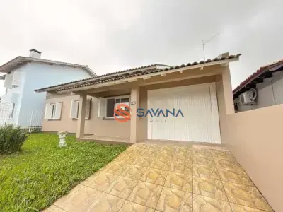 Casa com 4 quartos em Menino Deus