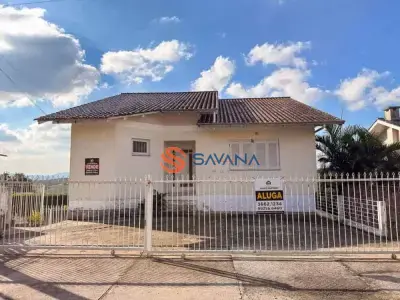 Casa com 10 quartos em Cidade Alta