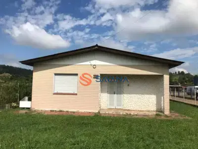 Casa com 3 quartos em Portâo I