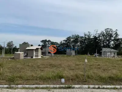 Lote / Terreno com 0 quartos em Santa Terezinha