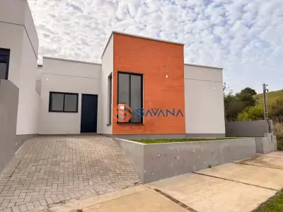 Casa com 2 quartos em Santa Terezinha