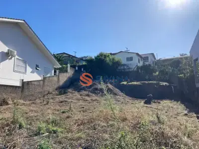 Lote / Terreno com 0 quartos em Pitangueiras