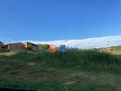 Lote / Terreno com 0 quartos em Várzea