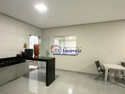 Chácara com 4 quartos em Centro