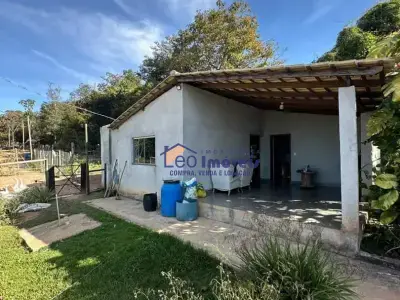 Sítio com 3 quartos em Centro