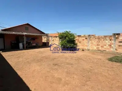 Casa com 2 quartos em Residencial Nogueira
