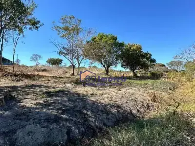 Lote / Terreno com 0 quartos em Água Limpa