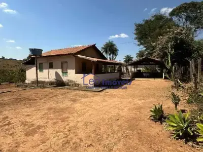 Chácara com 2 quartos em Lagoinha
