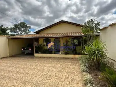 Chácara com 2 quartos em Lagoinha
