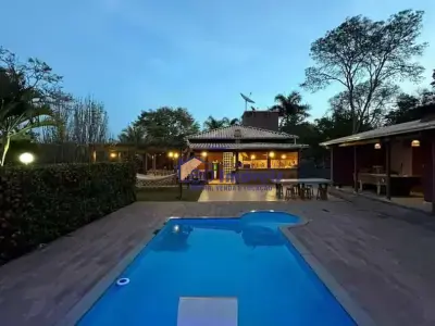 Chácara com 3 quartos em Região do Curral