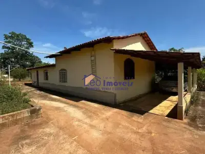 Chácara com 4 quartos em Campo alegre