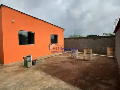 Casa com 2 quartos em Centro