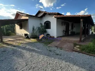 Fazenda com 4 quartos em Centro