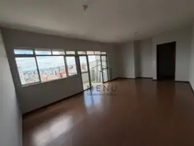 Apartamento com 3 quartos em São Pedro