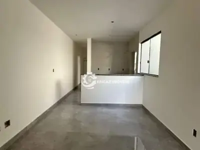 Casa com 3 quartos em Palmeiras (Parque Durval de Barros)