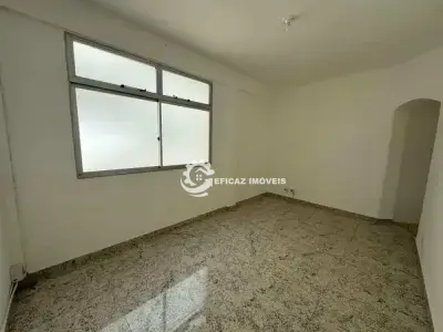 Apartamento com 3 quartos em Caiçaras