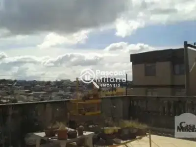 Casa com 4 quartos em CARLOS PRATES, Belo Horizonte - 330m²