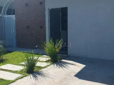 Casa em Jardim Ipê Pinheiro