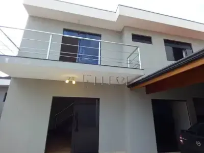 Sobrado em Jardim Almira