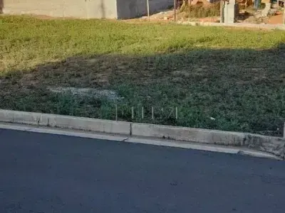 Lote em Condomínio em Jardim Santa Mônica III