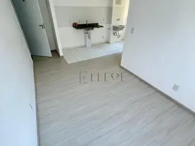Apartamento em Parque São Camilo