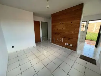 Casa em Parque Residencial Ypê Amarelo