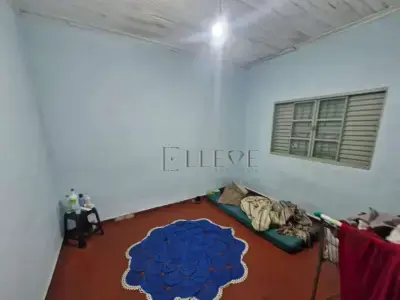 Casa em Vila Pinheiro