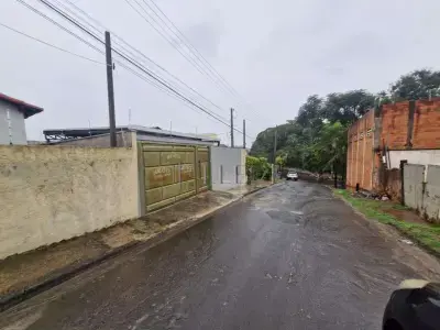 Casa em Vila Pinheiro