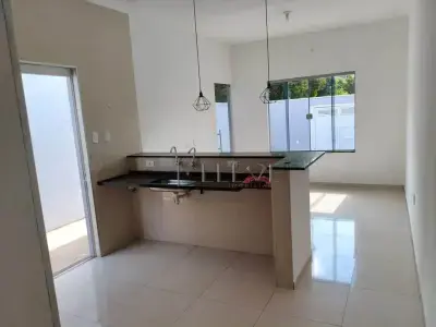 Casa em Jardim Bandeirantes