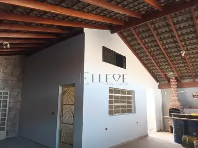 Casa em Jardim Santa Terezinha II