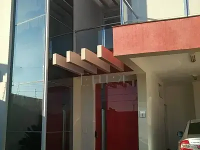 Casa em Loteamento Parque Itacolomy
