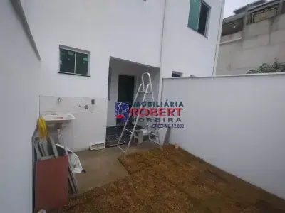 Casa com 2 quartos em São João, Betim - 82m²