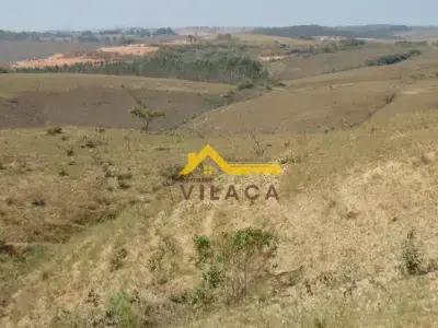 Lote / Terreno com 0 quartos em Caburu, São João Del Rei - 100m²