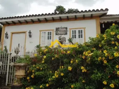 Pousada com 12 quartos em Centro, Tiradentes - 250m²