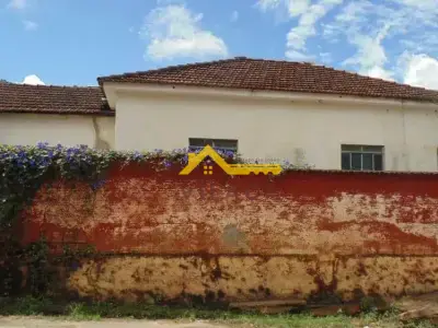 Casa com 4 quartos em Cuiabá, Tiradentes - 200m²