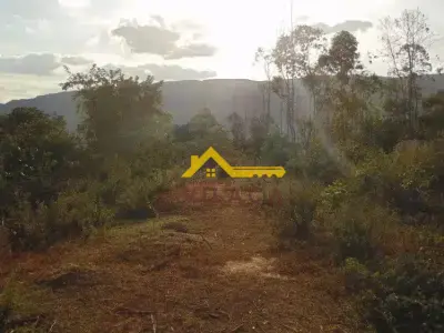 Lote / Terreno com 0 quartos em Capote, Tiradentes - 1000m²