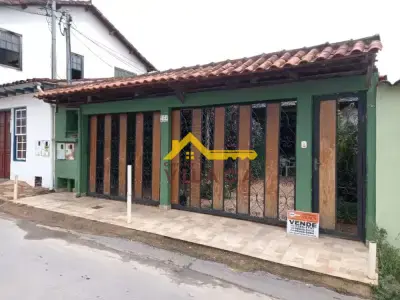 Casa com 4 quartos em Parque das Abelhas, Tiradentes - 200m²