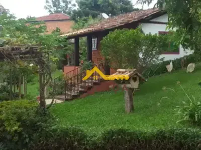 Pousada com 10 quartos em Bichinho, Prados - 832m²