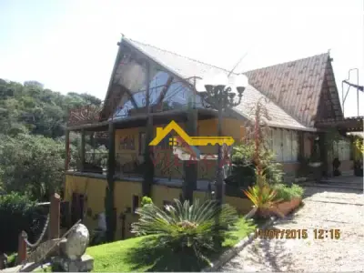 Casa de Condomínio com 3 quartos em Cuiabá, Tiradentes - 600m²