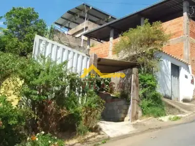 Casa com 2 quartos em Guarda-Mor, São João Del Rei - 150m²