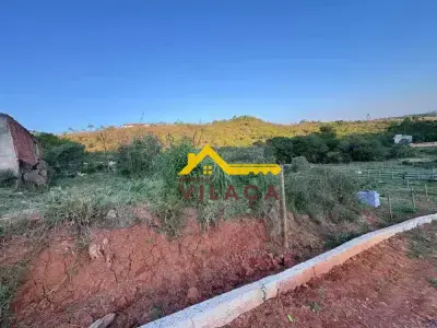 Lote / Terreno com 0 quartos em Zona Rural, Tiradentes - 200m²