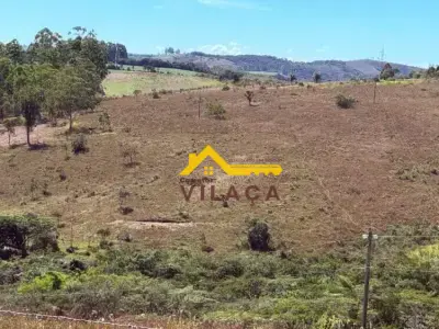 Lote / Terreno com 0 quartos em Zona Rural, Tiradentes - 4m²