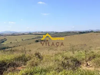 Lote / Terreno com 0 quartos em ZONA RURAL, Luminárias - 900000m²