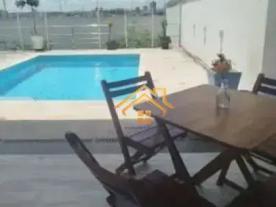 Casa com 3 quartos em Vila Boaventura