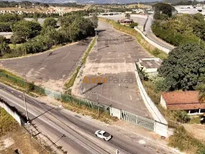 Imóveis em Bandeirinhas