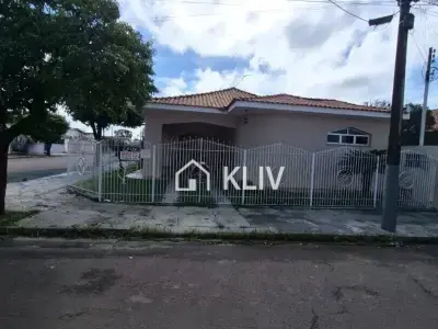 Casa com 4 quartos em Jardim Paulista