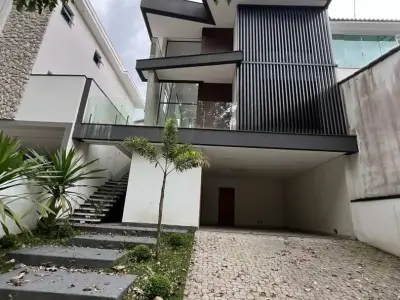 Casa de Condomínio com 3 quartos em Cidade Parquelandia